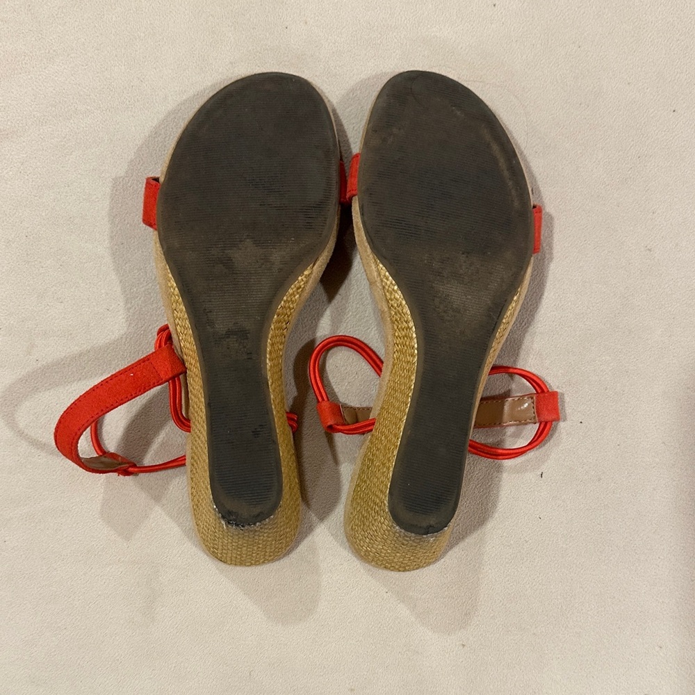 Red and Rattan Platform Sandals - Picture 5 of 5